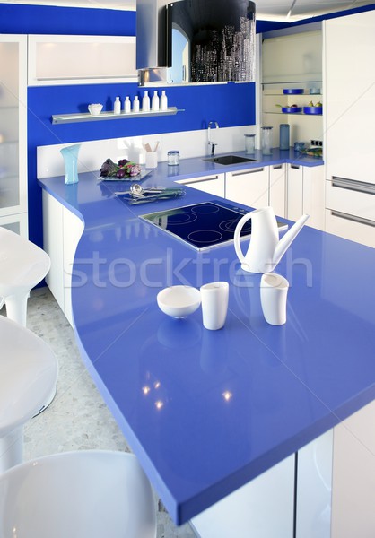 Imagine de stoc: Albastru · alb · bucătărie · modern · design · interior · casă