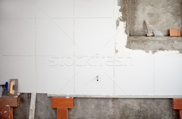 Foto stock: Azulejos · branco · parede · ferramentas · tijolos · edifício