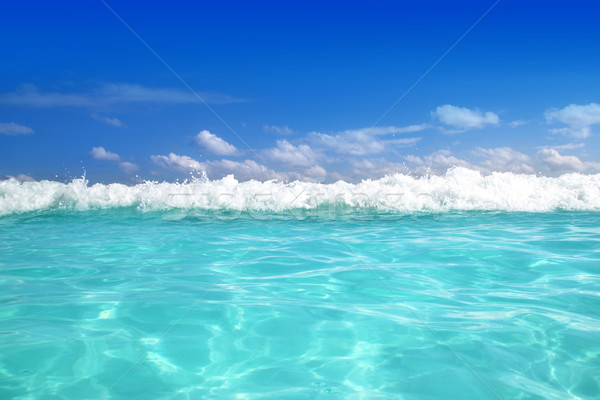 Niebieski Karaibów morza wody fali horyzoncie Zdjęcia stock © lunamarina