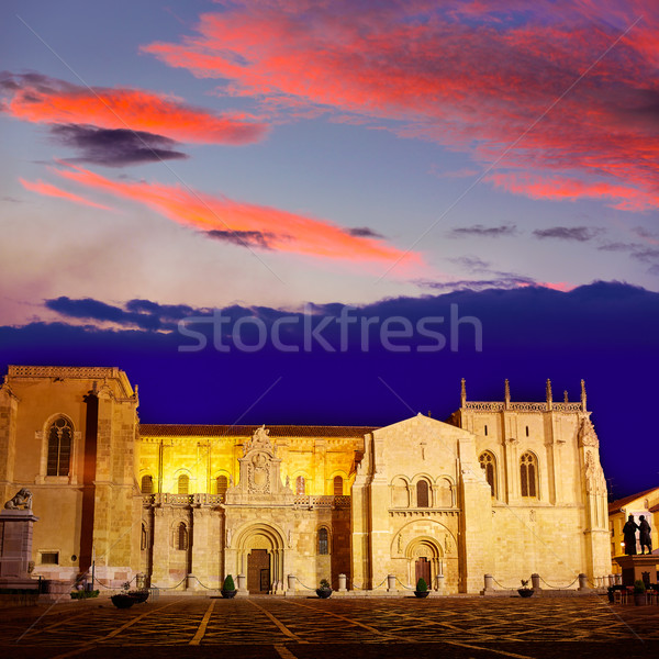 [[stock_photo]]: église · façon · saint · coucher · du · soleil · bâtiment · bleu