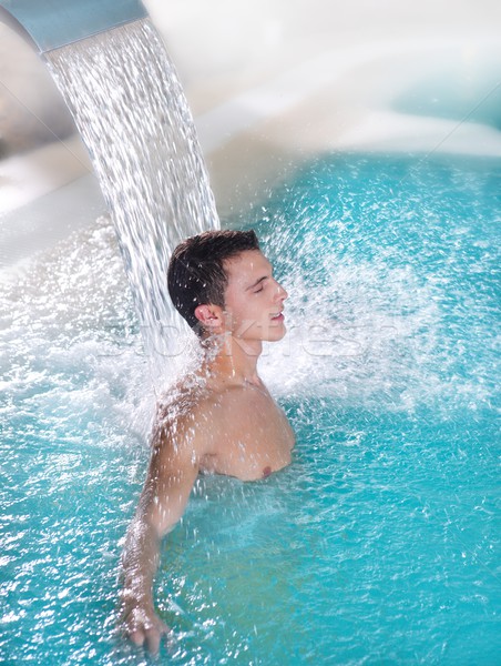 Spa hydroterapia człowiek wodospad jet turkus Zdjęcia stock © lunamarina