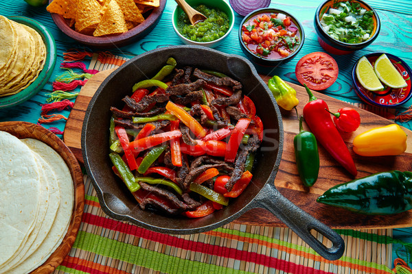 говядины fajitas Chili мексиканских мексиканская кухня Сток-фото © lunamarina