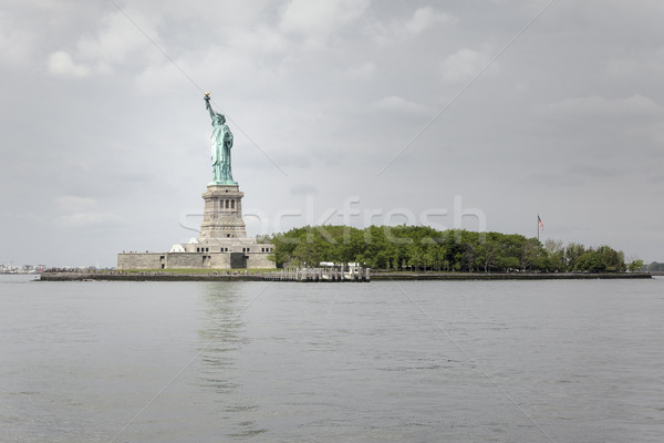 Statuie libertate New York imagine oraş verde Imagine de stoc © magann