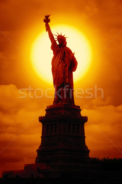 Liberté statue coucher du soleil image ciel ville [[stock_photo]] © magann