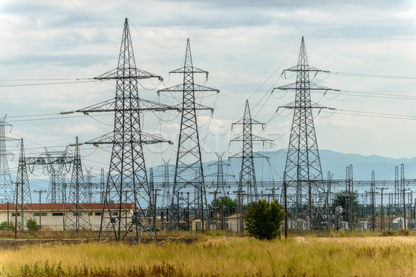 Elektriciteit hoogspanning berg silhouet hemel technologie Stockfoto © mahout