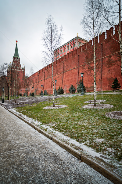 Moscova Kremlinul perete cer zăpadă grădină Imagine de stoc © mahout