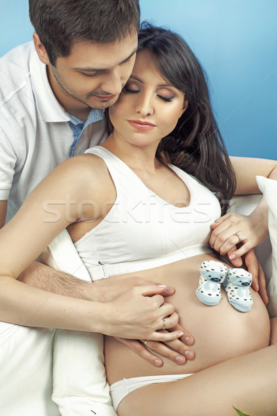 Paar Kind im Mutterleib Frau Lächeln Stock foto © majdansky
