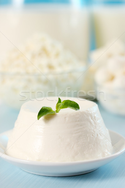 Queso hoja orégano postre madera leche Foto stock © mallivan