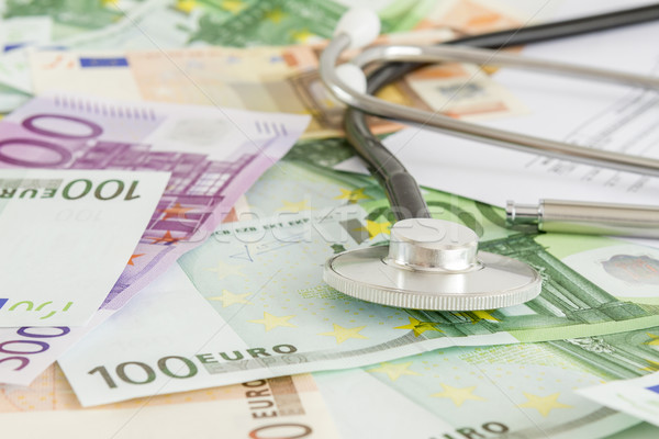 Ceny stetoskop medycznych ubezpieczenia euro papieru Zdjęcia stock © manaemedia