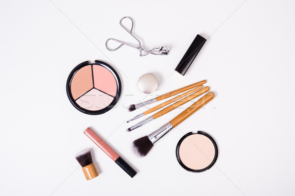 Zdjęcia stock: Zawodowych · makijaż · narzędzia · biały · produktów