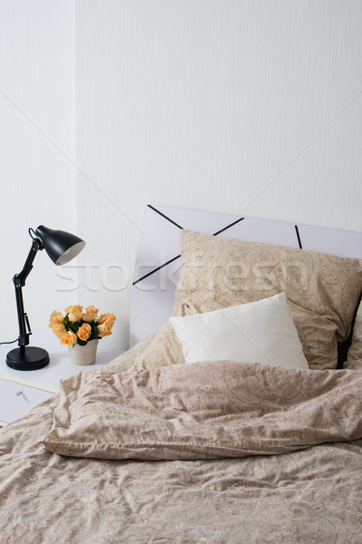 Parlak beyaz yatak odası iç yatak Stok fotoğraf © manera