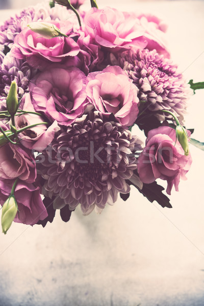 Foto d'archivio: Bouquet · rosa · fiori · primo · piano · crisantemo · elegante