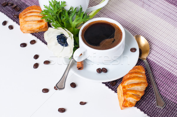 Finom reggeli gyönyörű kávé sütemények asztalterítő Stock fotó © manera