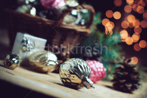 Foto d'archivio: Vintage · Natale · decorazioni · basket · regalo