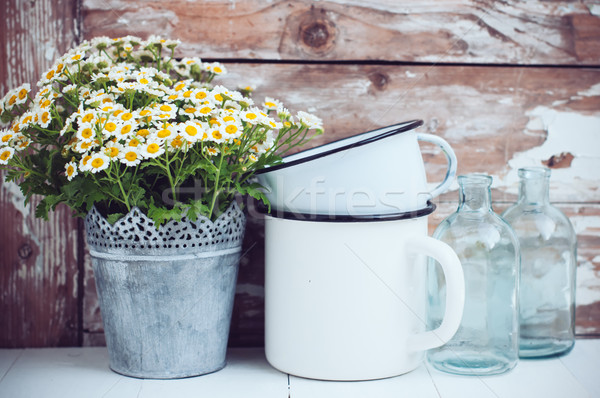 Bloemen tin kan glas flessen Stockfoto © manera