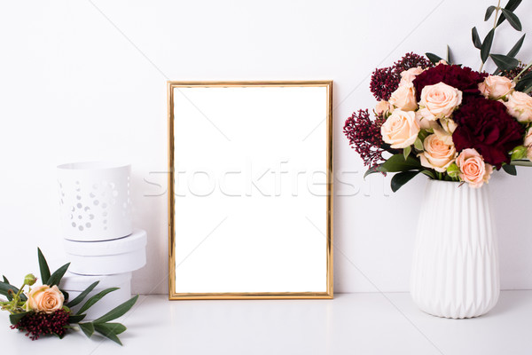 Gouden frame witte muur Stockfoto © manera