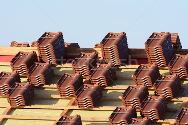 Dach Fliesen Renovierung Haus Holz home Stock foto © manfredxy