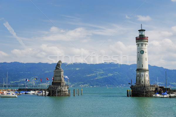 Stock foto: Port · See · Gebäude · Berg · Berge · Leuchtturm