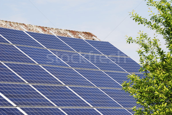 Groene energie alternatief energie zonne dak milieu Stockfoto © manfredxy