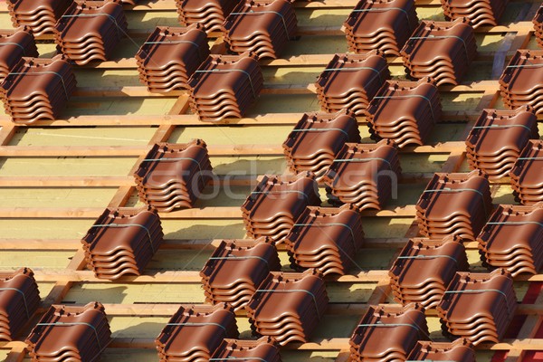 Toit tuiles maison bois maison [[stock_photo]] © manfredxy