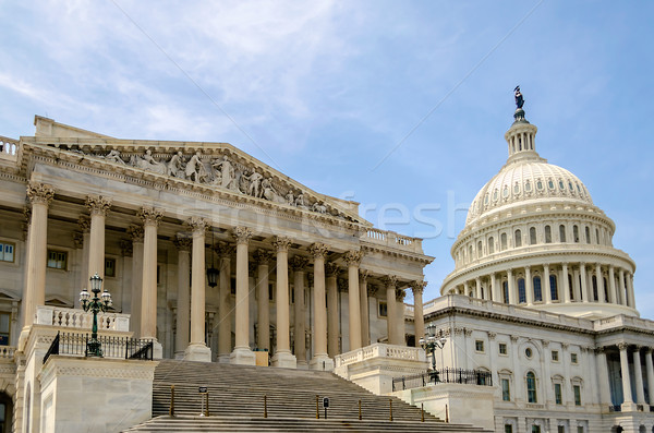 Capitol constructii Washington DC SUA albastru culoare Imagine de stoc © marco_rubino