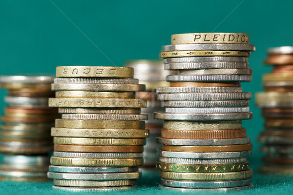 Moedas vários lata verde tecido Foto stock © marekusz