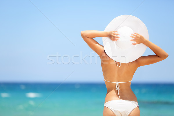 Mutlu kadın plaj rahatlatıcı yaz Stok fotoğraf © Maridav