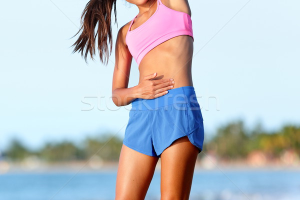 Imagine de stoc: Lateral · cusatura · stomac · durere · femeie · alergător