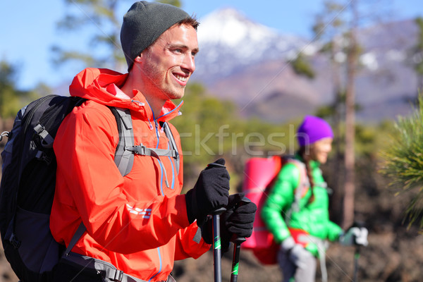 Caminante hombre senderismo saludable activo estilo de vida Foto stock © Maridav