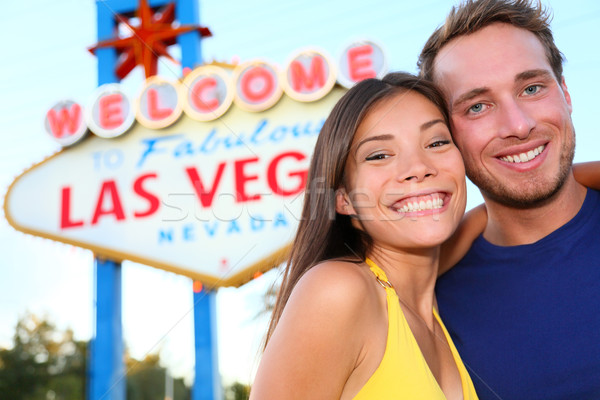 Las Vegas turísticos Pareja signo feliz toma Foto stock © Maridav