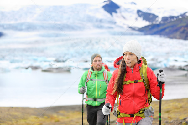 Avontuur wandelen mensen gletsjer IJsland lopen Stockfoto © Maridav