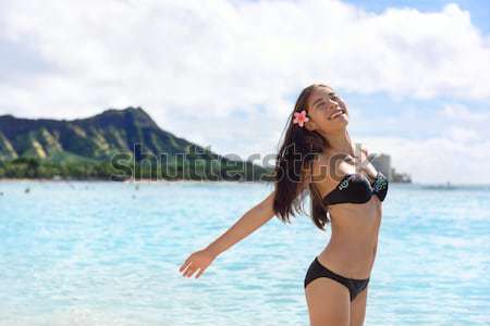 Tengerpart nő bikini Waikiki Hawaii USA Stock fotó © Maridav