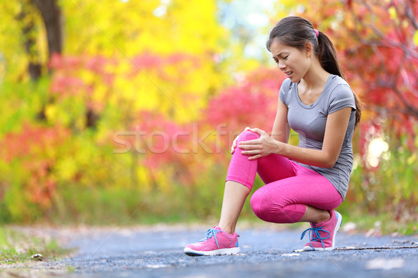 ストックフォト: スポーツ · を実行して · 膝 · けが · 女性 · 痛み