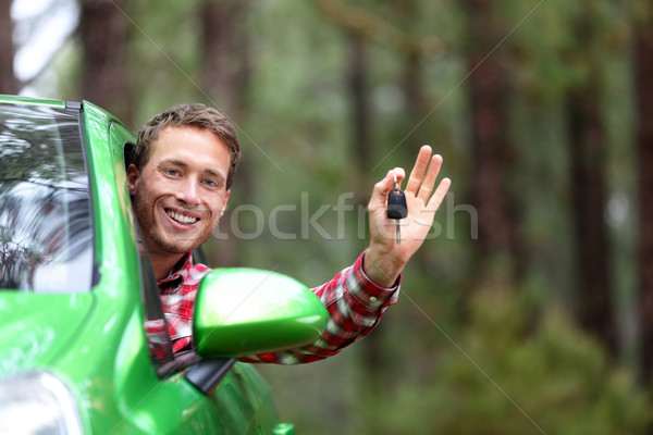 Autó sofőr mutat slusszkulcs boldog remek Stock fotó © Maridav