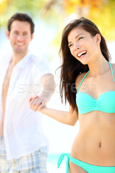 Strand paar mooie gelukkig Stockfoto © Maridav