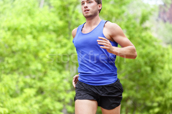 Hombre ejecutando carretera deporte fitness corredor Foto stock © Maridav