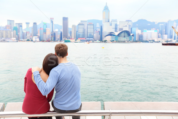 Hongkong Skyline Hafen Paar Touristen genießen Stock foto © Maridav