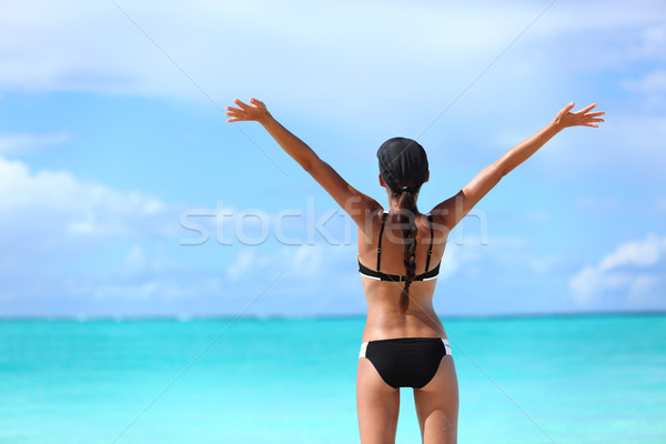 Foto stock: Feliz · liberdade · biquíni · mulher · livre · férias