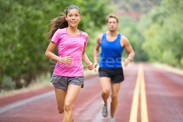 Photo stock: Fitness · couple · courir · formation · à · l'extérieur · route