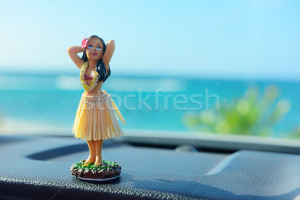 Hawaii Straße Reise Auto Tänzerin Puppe Stock foto © Maridav