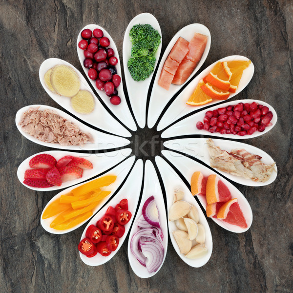 Dieta sanatoasa alimente inimă sănătate fruct legume Imagine de stoc © marilyna