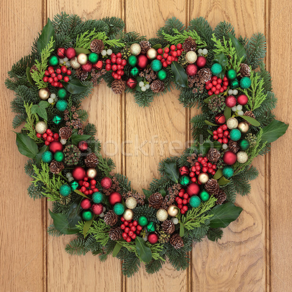 Karácsony üdvözlet szív alakú koszorú csecsebecse Stock fotó © marilyna