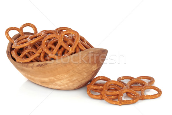 Bretzel collations olive bois bol isolé Photo stock © marilyna