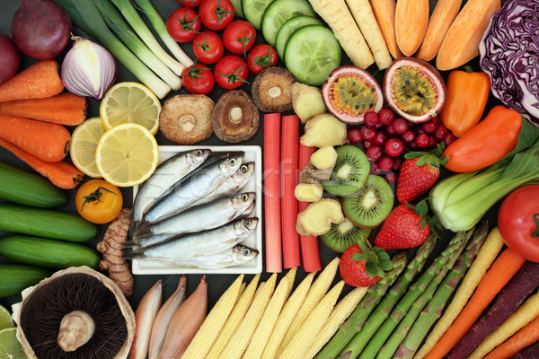 Szuper étel egészséges étrend friss zöldségek gyümölcs Stock fotó © marilyna