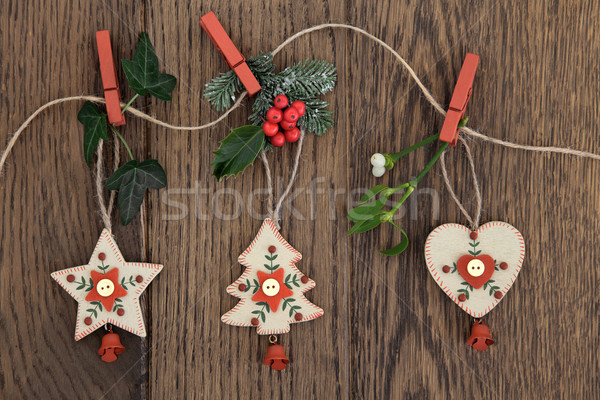 [[stock_photo]]: Noël · décorations · arbre · de · noël · star · coeur · lierre