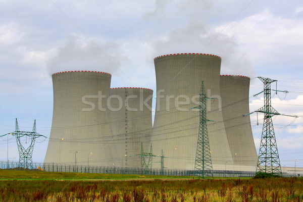 核 発電所 雲 緑 業界 工場 ストックフォト © martin33