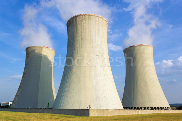 Nuklearen Kraftwerk Tschechische Republik Himmel Wolken Gebäude Stock foto © martin33