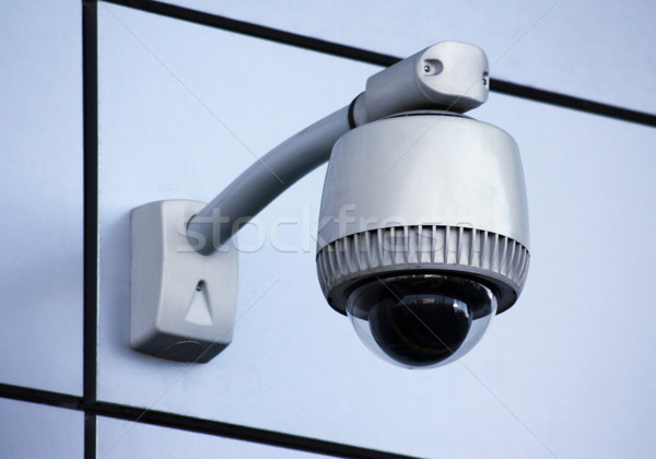 Camera de securitate tehnologie metal securitate video ceas Imagine de stoc © martin33