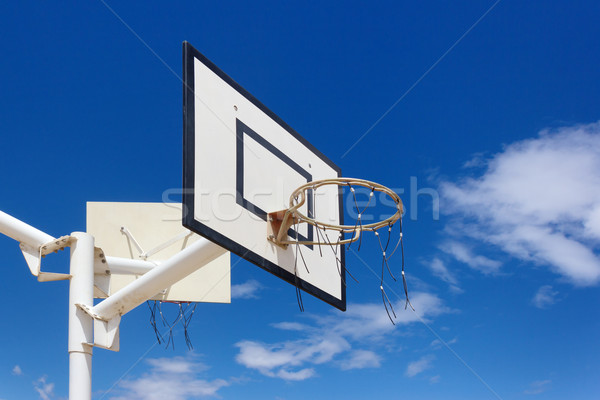 Сток-фото: Открытый · баскетбол · Blue · Sky · облака · строительство · спорт