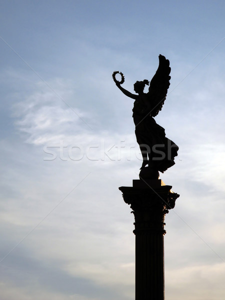 Múzsa szobor nő lány angyal kő Stock fotó © martin33